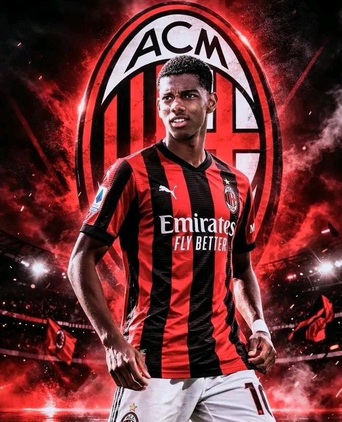 意昂官方-白纸黑字想抵赖？米兰追逐巴西B2B中场生变，若签下将威胁福法纳